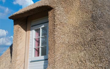 Arlecdon thatch roof disadvantages